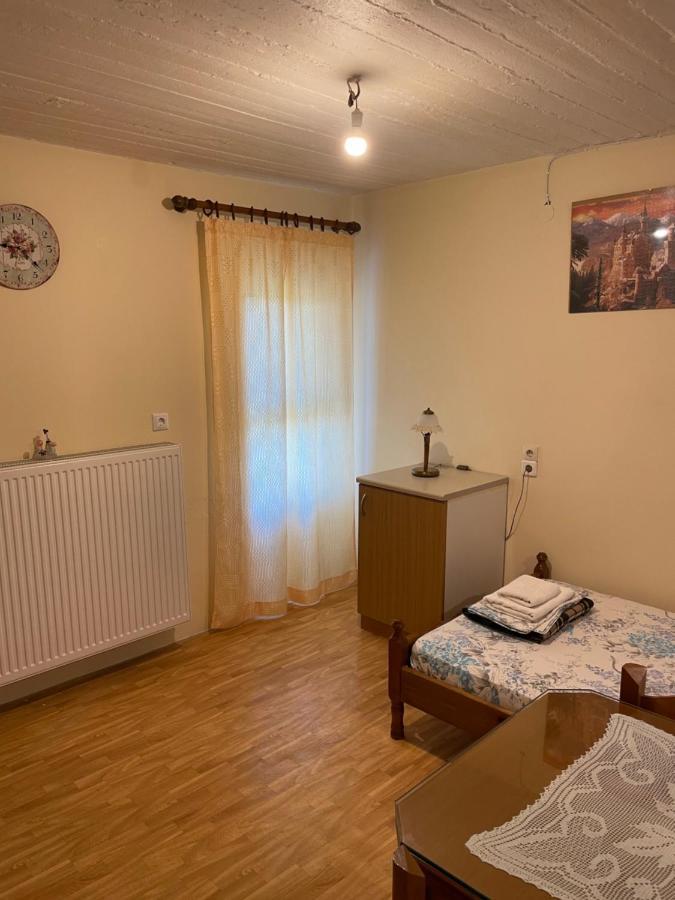 Villa Lochia - Mikrospilia House Kültér fotó