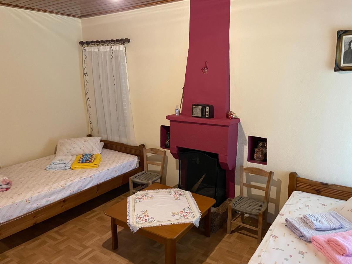 Villa Lochia - Mikrospilia House Kültér fotó
